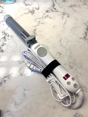 Beachwaver Curling Iron 1.25”